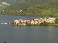 15693101605170359_colle di tora 10-05-2004 035.jpg